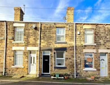2 bedroom Mid Terrace House for sale