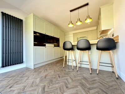 Hoober View, 3 bedroom Detached House for sale, &pound;299,999