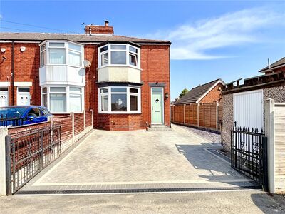 2 bedroom End Terrace House for sale
