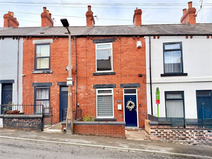 2 bedroom Mid Terrace House for sale