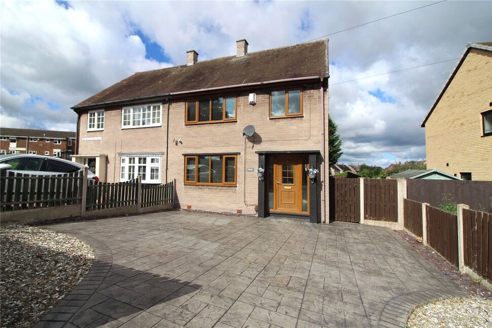 Main image of 3 bedroom Semi Detached House for sale, Wortley Avenue, Wombwell, Barnsley, S73