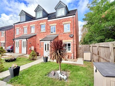 Mitchells Avenue, 3 bedroom House for sale, &pound;210,000