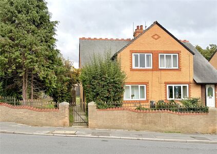 School Street, 2 bedroom Semi Detached House for sale, &pound;99,000