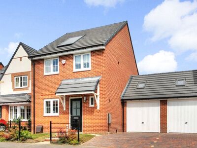 3 bedroom Semi Detached House to rent