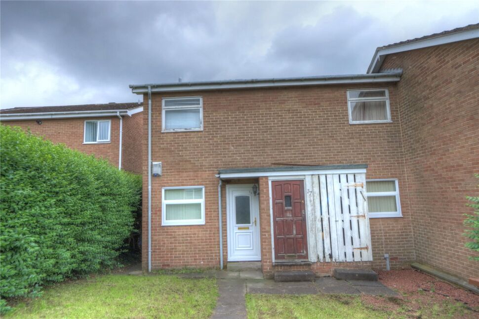 Main image of 2 bedroom Flat for sale, Combe Drive, Newcastle upon Tyne, Tyne and Wear, NE15
