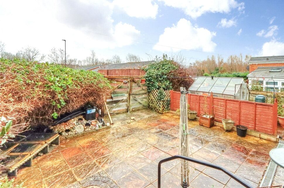 3 bedroom Link Detached House for sale, Matfen Close, Newcastle upon Tyne, NE15 £179,950