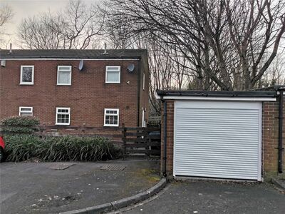 Ottringham Close, 1 bedroom  Flat for sale, £69,950