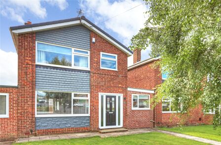 3 bedroom Link Detached House for sale