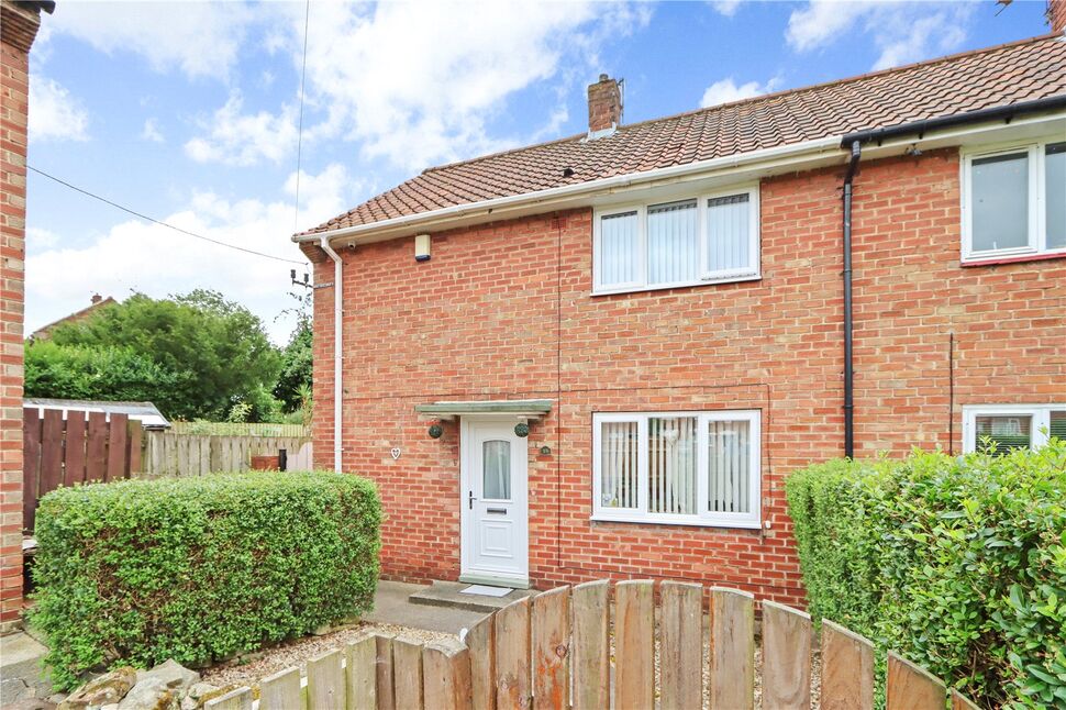 Main image of 2 bedroom End Terrace House for sale, Haydon Place, Newcastle upon Tyne, Tyne and Wear, NE5