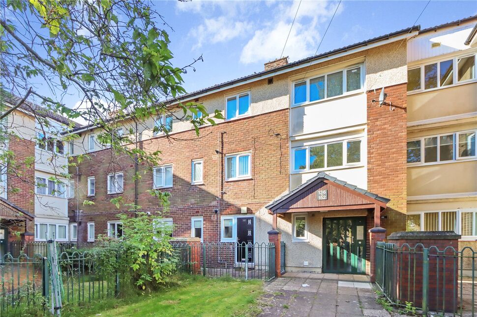 Main image of 2 bedroom  Flat for sale, Etal Lane, Newcastle upon Tyne, Tyne and Wear, NE5