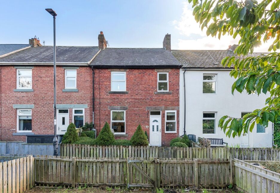 Main image of 3 bedroom Mid Terrace House for sale, Hawthorn Street, Newcastle upon Tyne, Tyne and Wear, NE15