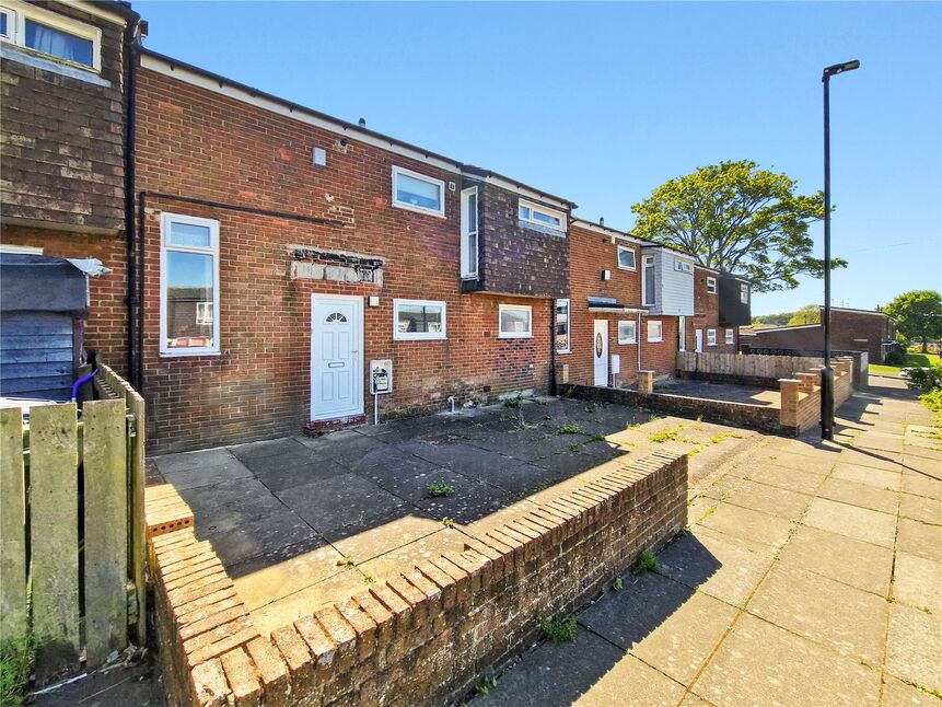 Main image of 4 bedroom Mid Terrace House for sale, West Thorp, Newcastle upon Tyne, Tyne and Wear, NE5