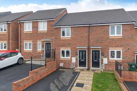 Chatton Grove, 2 bedroom Mid Terrace House for sale, £162,000