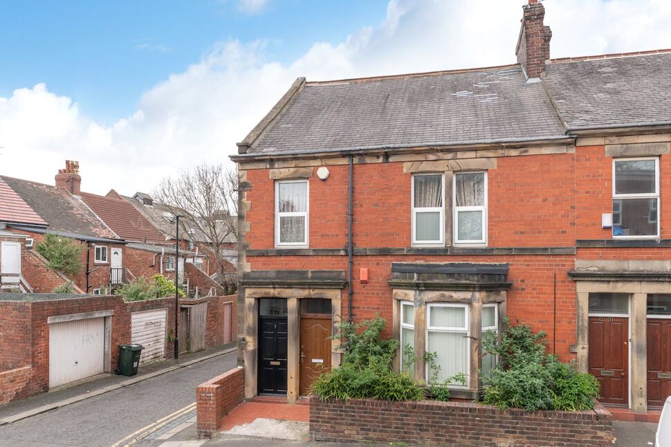 Main image of 3 bedroom Flat for sale, Wingrove Gardens, Newcastle upon Tyne, Tyne and Wear, NE4