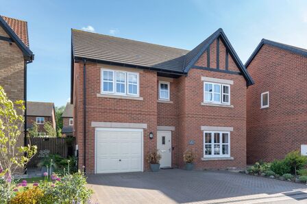 Watson Road, 4 bedroom Detached House for sale, £450,000