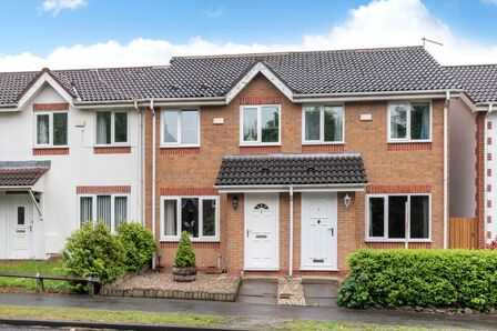 2 bedroom Mid Terrace House for sale