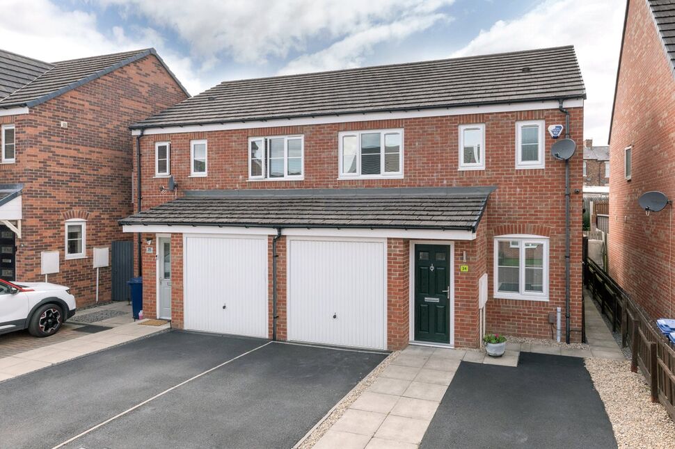 Main image of 3 bedroom Semi Detached House for sale, Wheatfield Road, Newcastle upon Tyne, Tyne and Wear, NE5