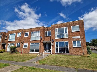 Broxburn Court, 2 bedroom Semi Detached Flat for sale, £79,950