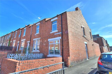 Eva Street, 3 bedroom End Terrace House to rent, £800 pcm