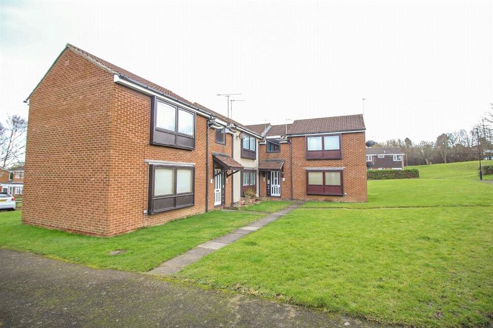 Main image of 1 bedroom Flat for sale, Ebchester Court, Newcastle upon Tyne, Tyne and Wear, NE3