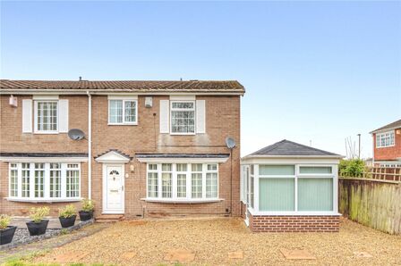 3 bedroom End Terrace House for sale