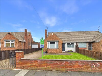 3 bedroom Semi Detached Bungalow for sale