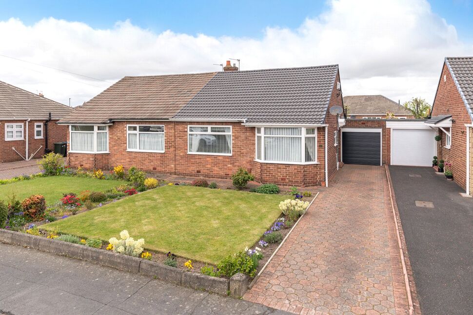 Main image of 2 bedroom Semi Detached Bungalow for sale, Roachburn Road, Newcastle upon Tyne, Tyne and Wear, NE5