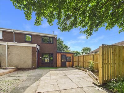 2 bedroom End Terrace House for sale
