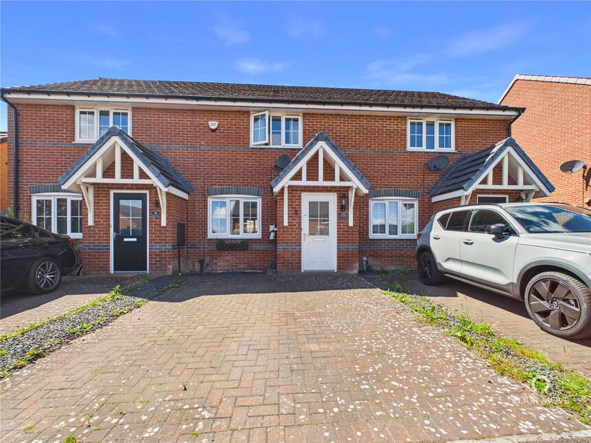 2 bedroom Mid Terrace House for sale