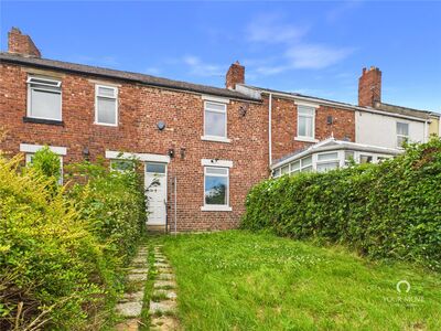 3 bedroom Mid Terrace House for sale