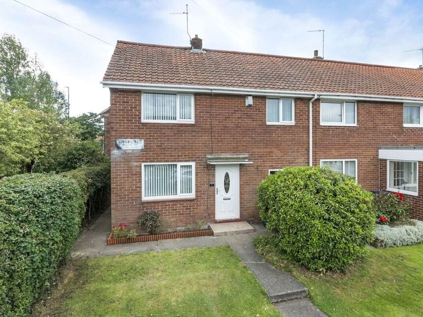 Main image of 2 bedroom End Terrace House for sale, Kyloe Villas, Newcastle upon Tyne, Tyne and Wear, NE5