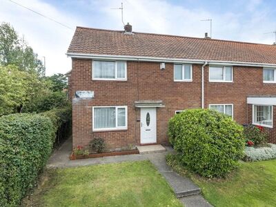 2 bedroom End Terrace House for sale