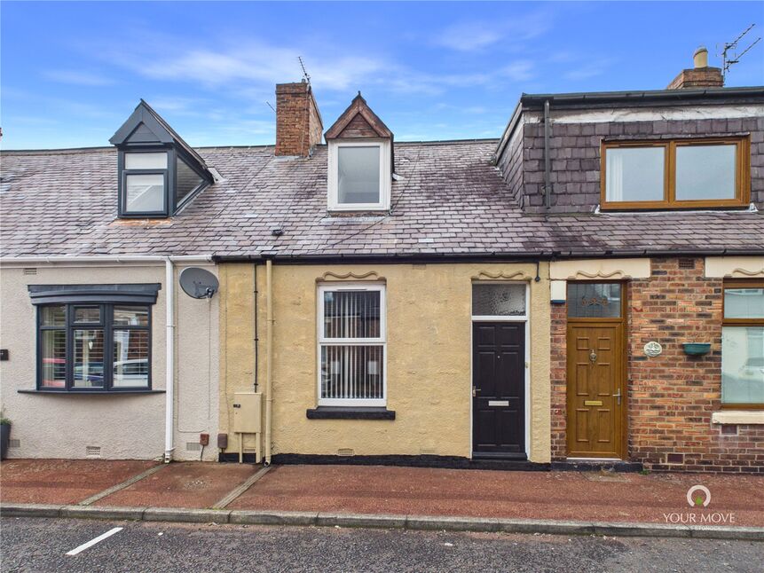 2 bedroom Mid Terrace House for sale