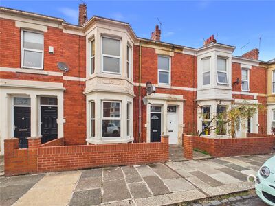Glenthorn Road, 6 bedroom Mid Terrace Flat for sale, &pound;540,000