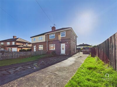 Ambleside, 3 bedroom Semi Detached House for sale, &pound;100,000