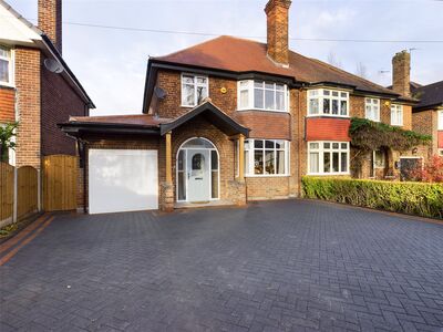Russell Drive, 3 bedroom Semi Detached House for sale, £450,000