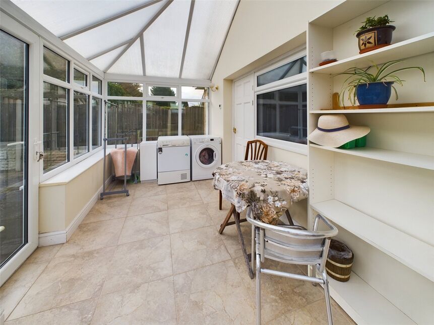 5 bedroom Detached House for sale, Richborough Place, Wollaton, NG8 £