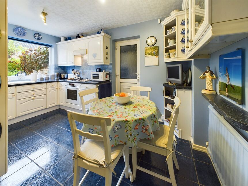 4 bedroom Link Detached House for sale, Brookside Avenue, Wollaton, NG8