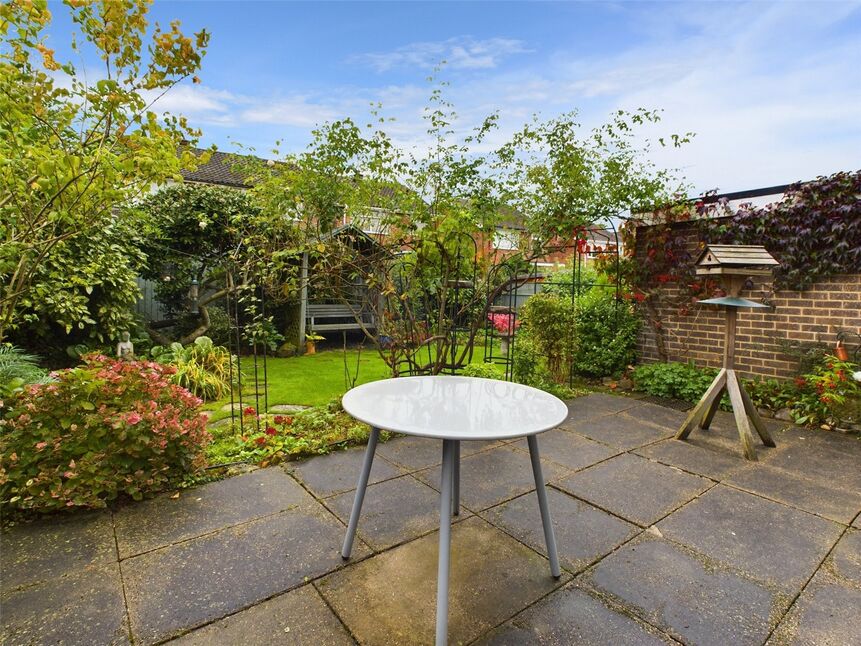 4 bedroom Link Detached House for sale, Brookside Avenue, Wollaton, NG8