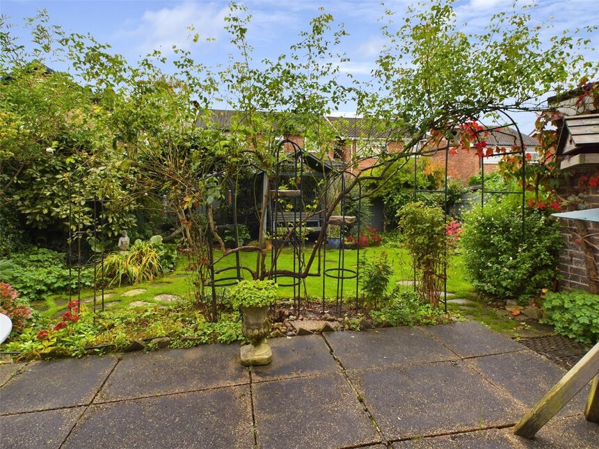 4 bedroom Link Detached House for sale, Brookside Avenue, Wollaton, NG8