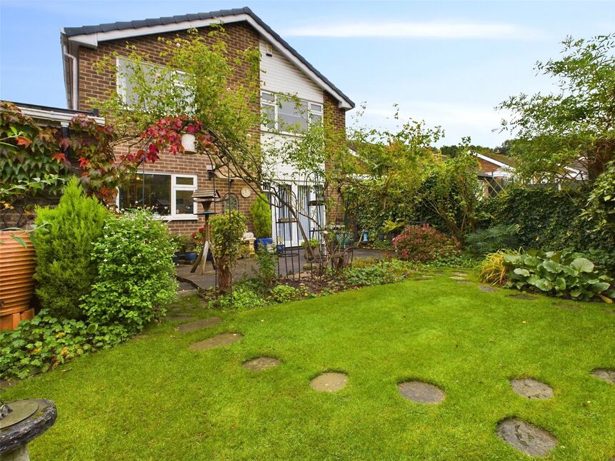 4 bedroom Link Detached House for sale, Brookside Avenue, Wollaton, NG8