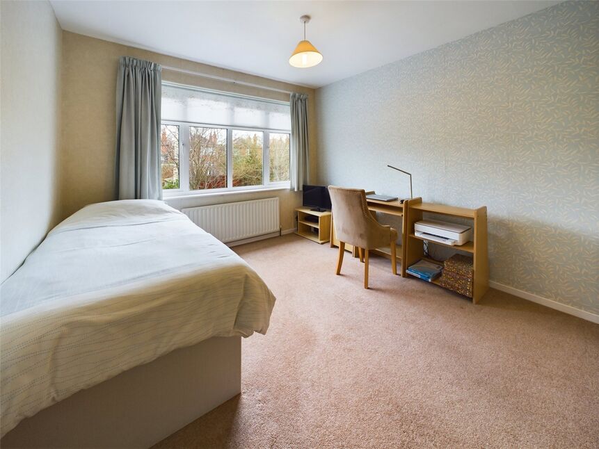 3 bedroom Detached House for sale, Runswick Drive, Wollaton, NG8 £354,950