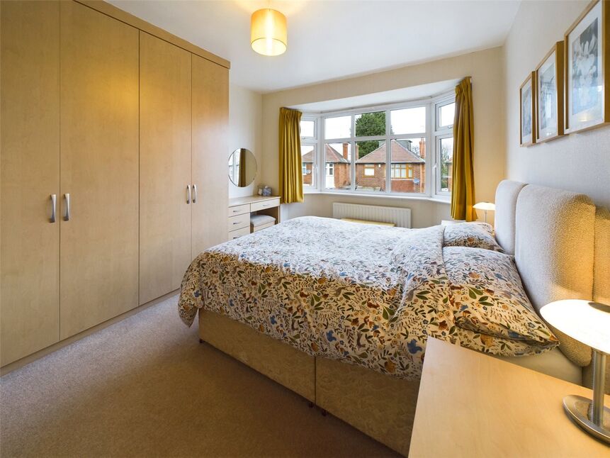 3 bedroom Detached House for sale, Runswick Drive, Wollaton, NG8 £354,950