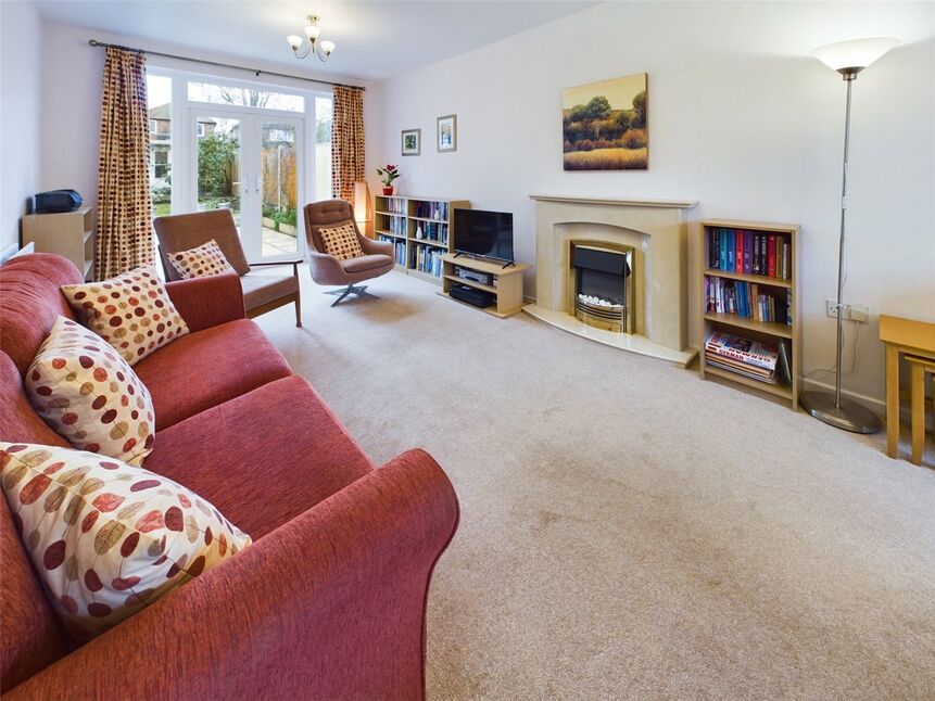 3 bedroom Detached House for sale, Runswick Drive, Wollaton, NG8 £354,950