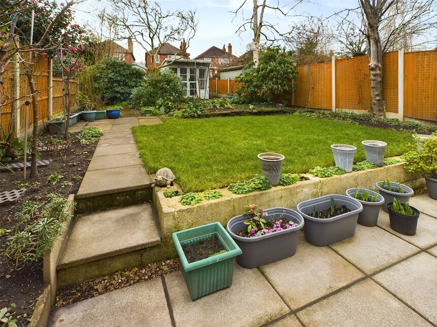 3 bedroom Detached House for sale, Runswick Drive, Wollaton, NG8 £354,950