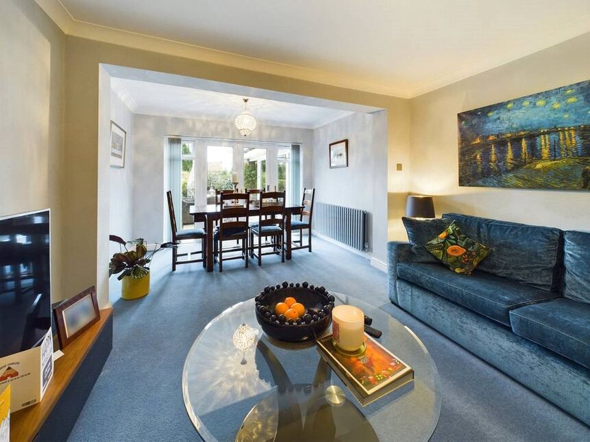 4 bedroom Detached House for sale, Arundel Drive, Bramcote, NG9 £519,000