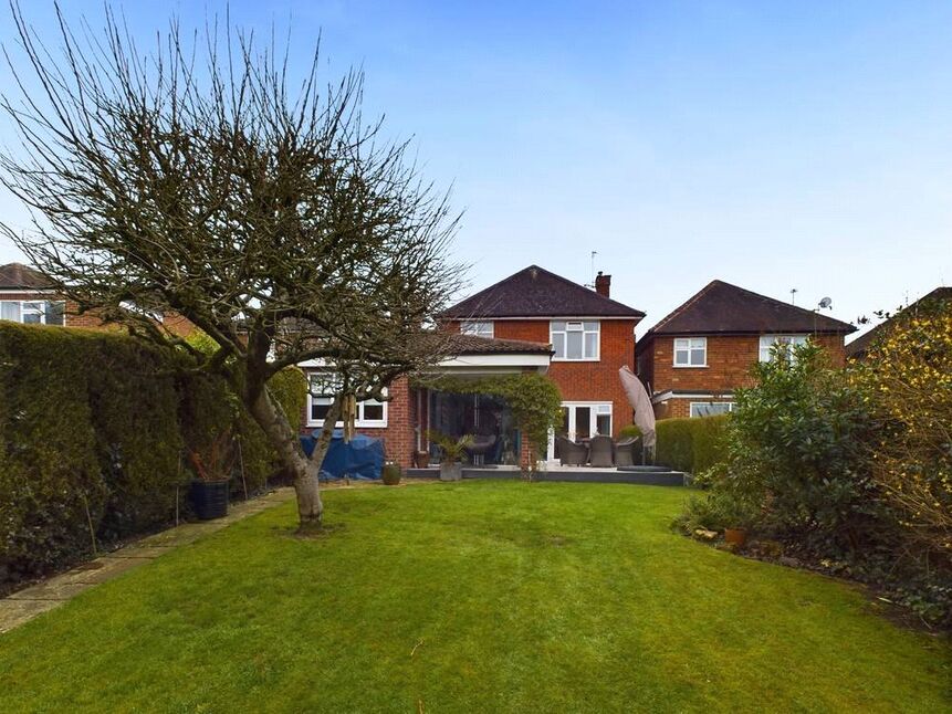 4 bedroom Detached House for sale, Arundel Drive, Bramcote, NG9 £530,000
