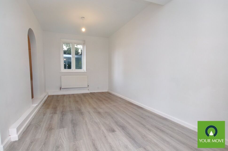 2 bedroom Flat for sale, Leeming Gardens, Sheriff Hill, NE9 £70,000