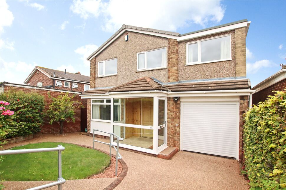 4 bedroom Detached House for sale, Whitefield Crescent, Penshaw, DH4
