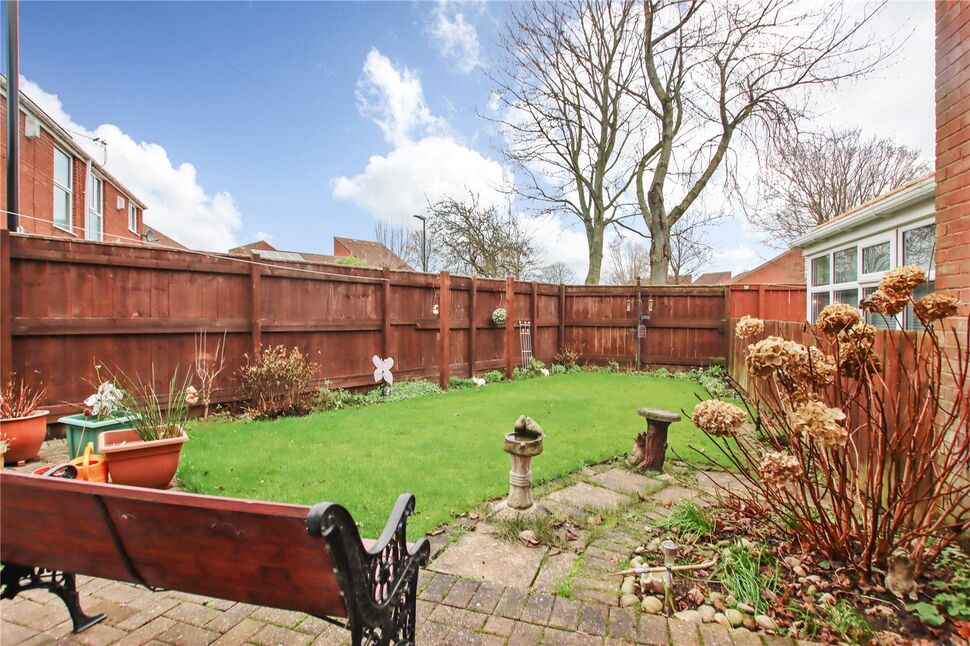 3 bedroom Mid Terrace House for sale, Stanhope, Oxclose, NE38 £149,950